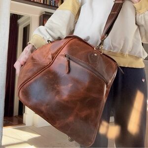 Handmade leather weekend travel bag